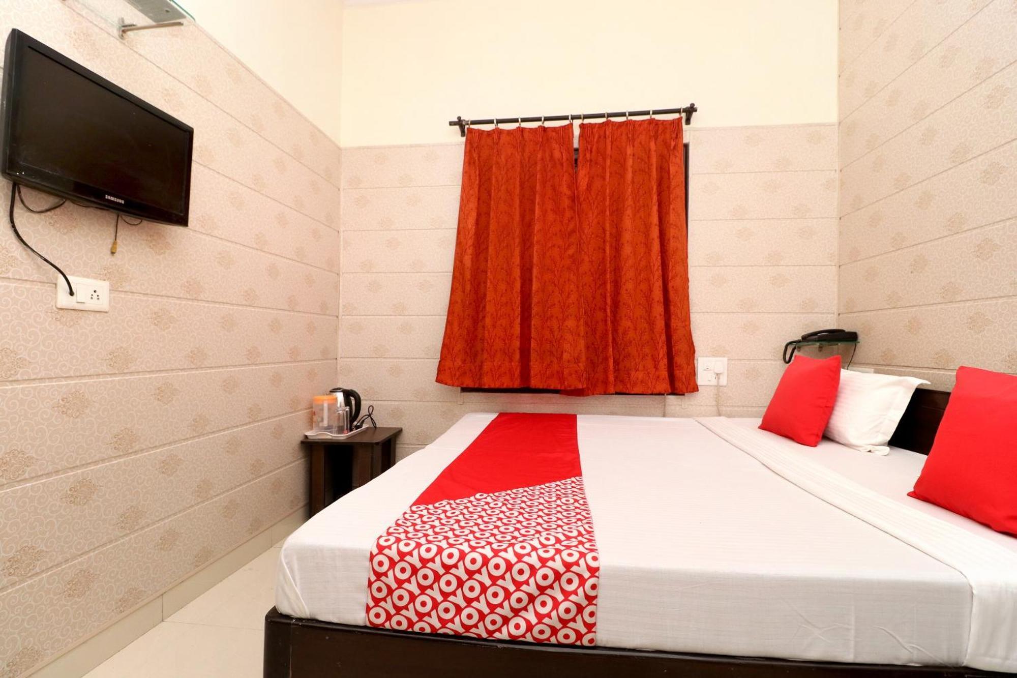 Hotel O Mall Residency Амритсар Экстерьер фото
